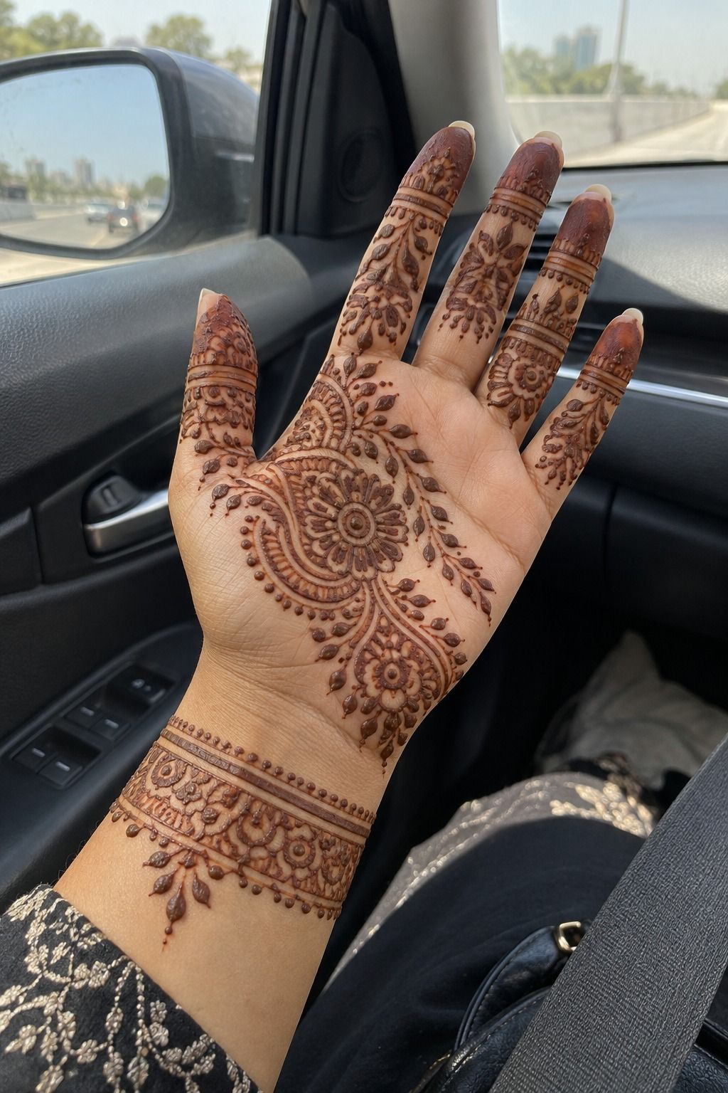 Join Hands and Wrists with One Bridge