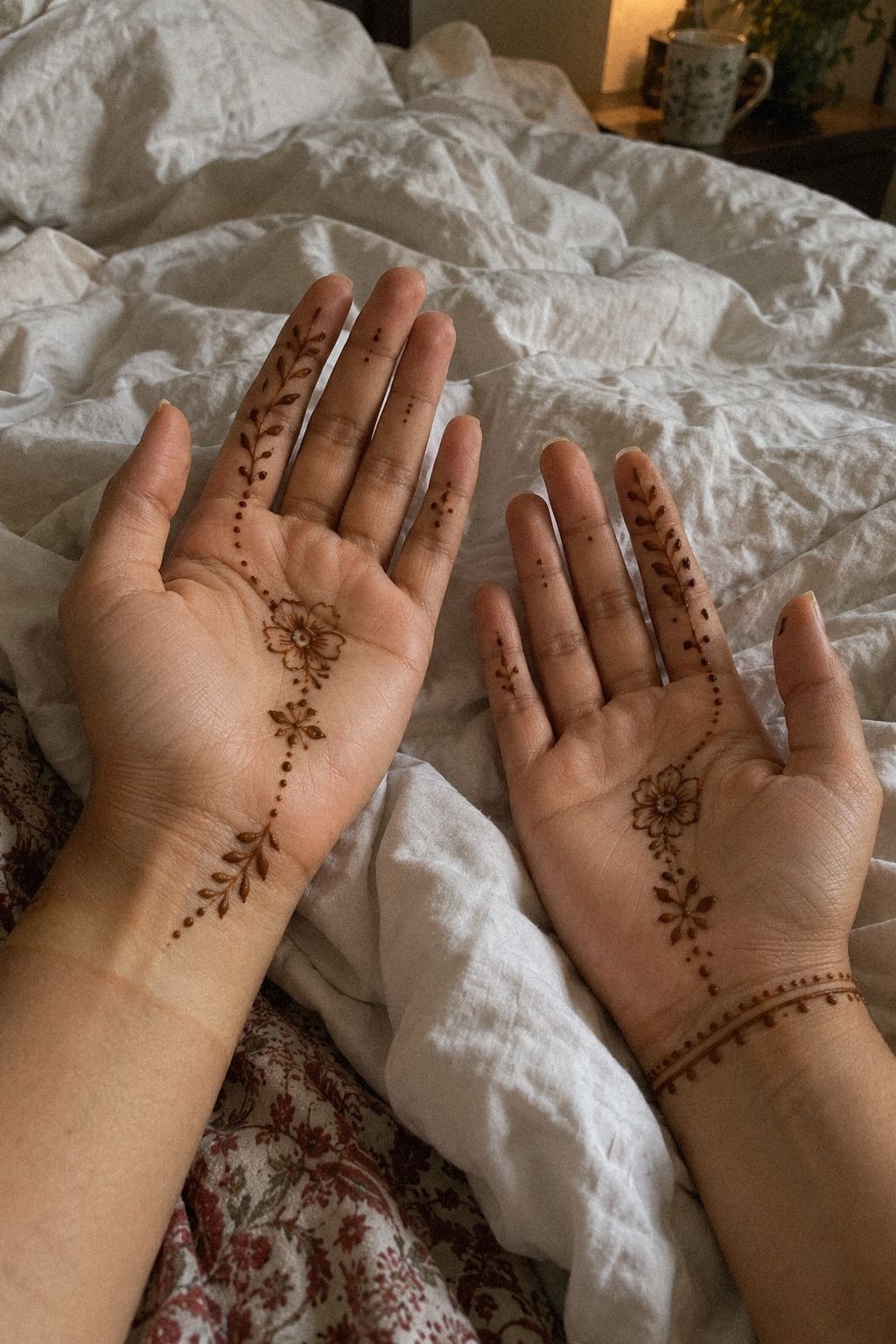 Sketch Both Hands as a Pair