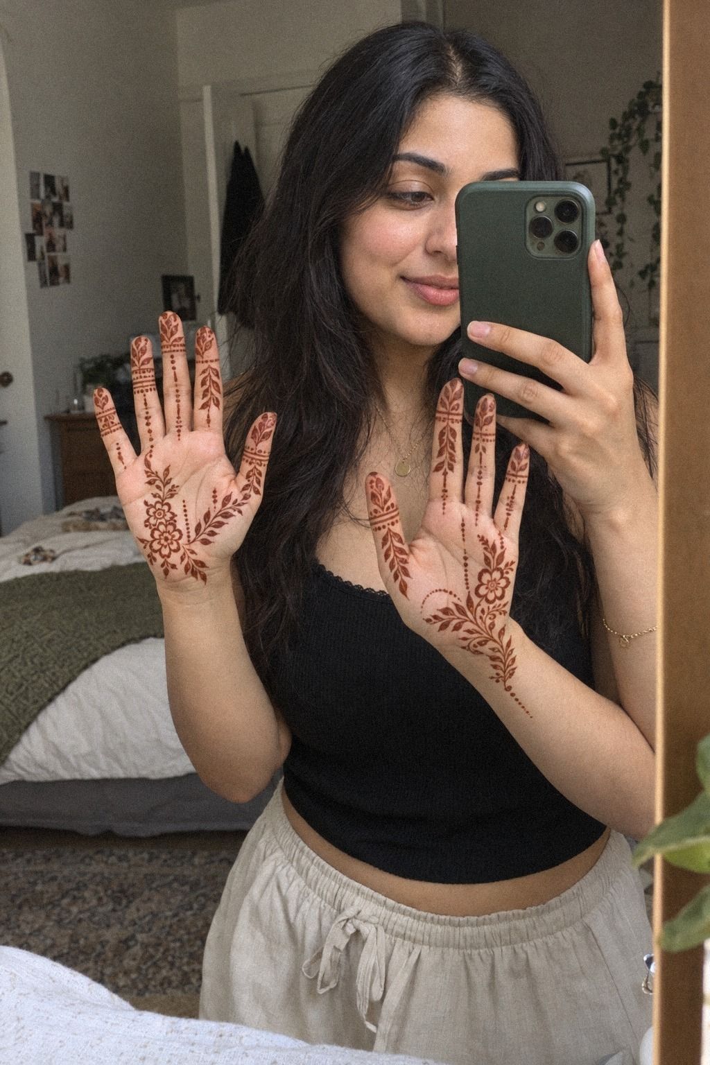 Pick Minimal Linework For Hands
