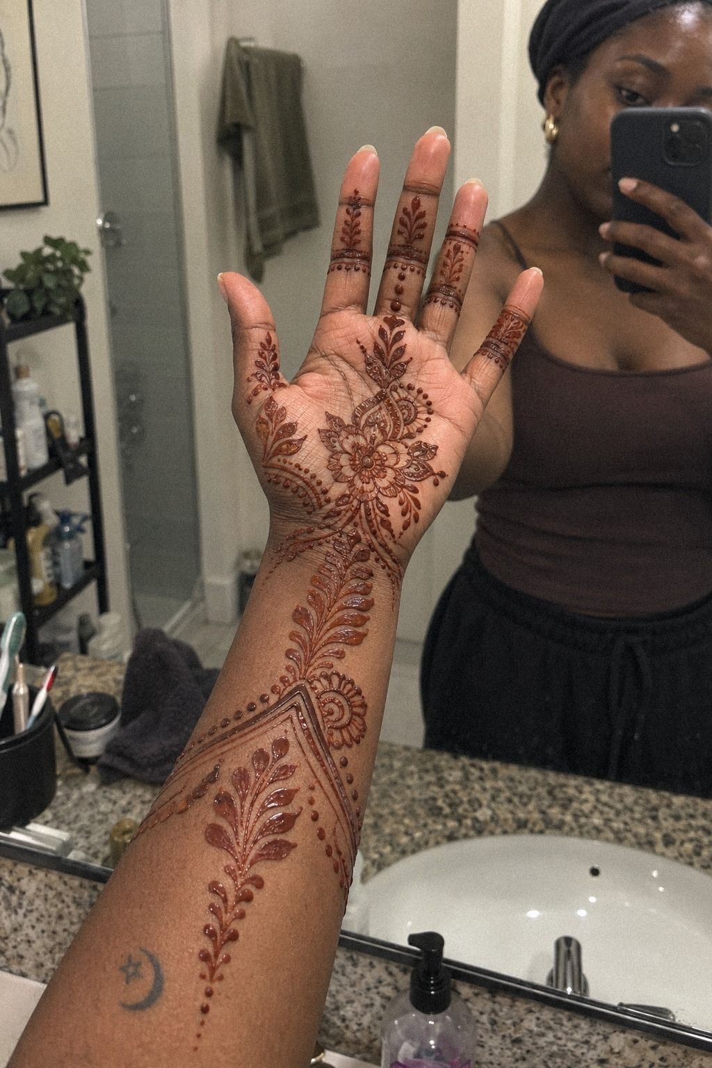 Plan Symmetry Around Your Palm